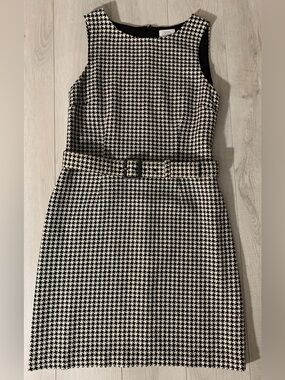 Ann Taylor Wool Blend White Black Houndstooth Belted
Lined Sheath Dress Size 10